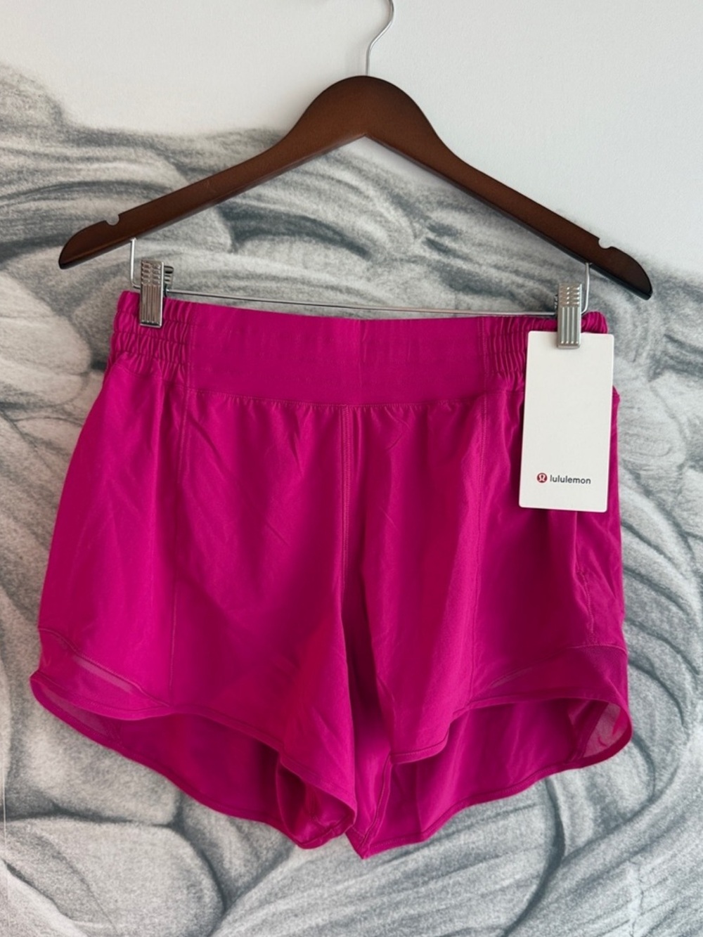 Lululemon Hotty Hot High-Rise Lined Short 4" Pink Flare Size 14 NWT